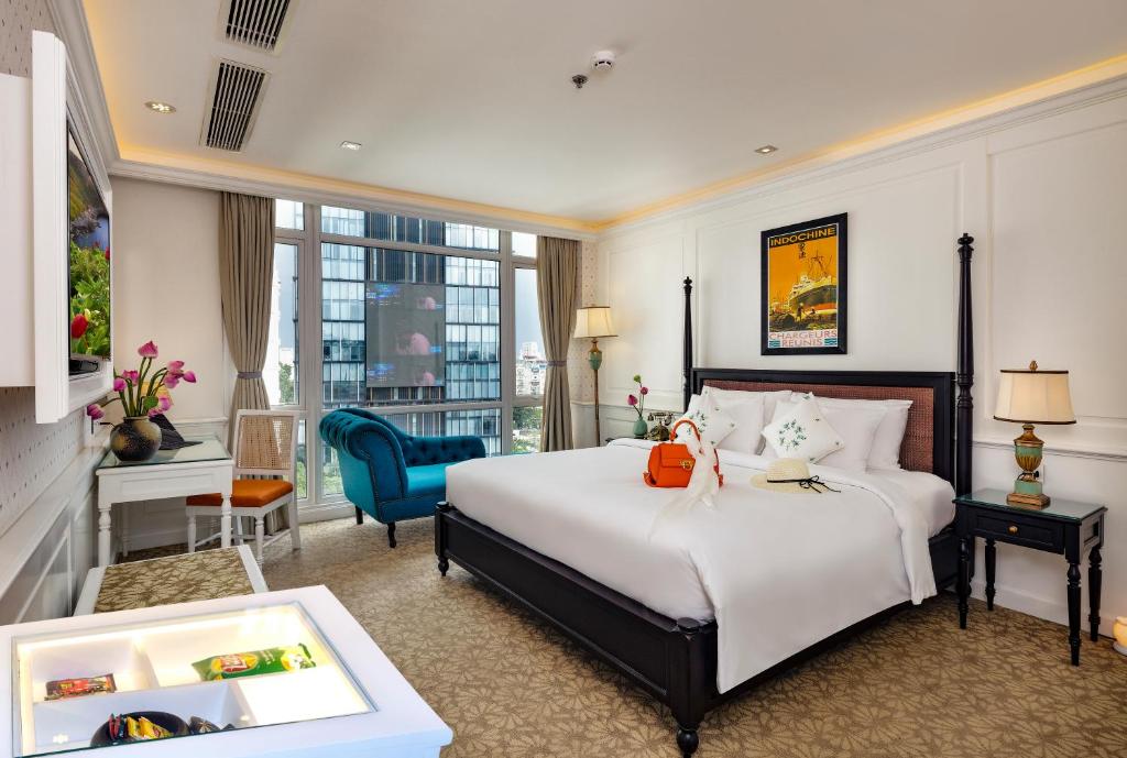 Imperial Heritage Suite - Massage Included