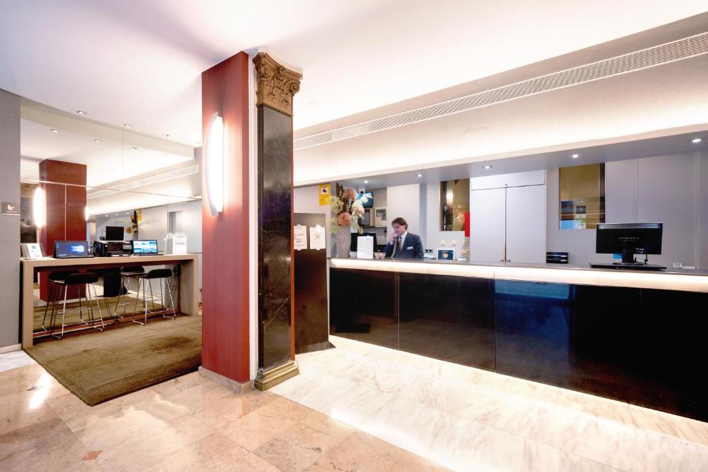 Catalonia Gracia - Resim 26