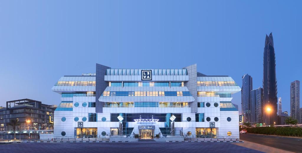Budova, kde se aparthotel nachází
