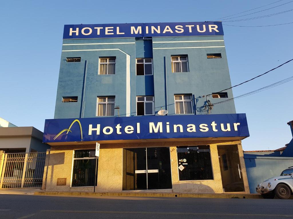  Hotel Minastur