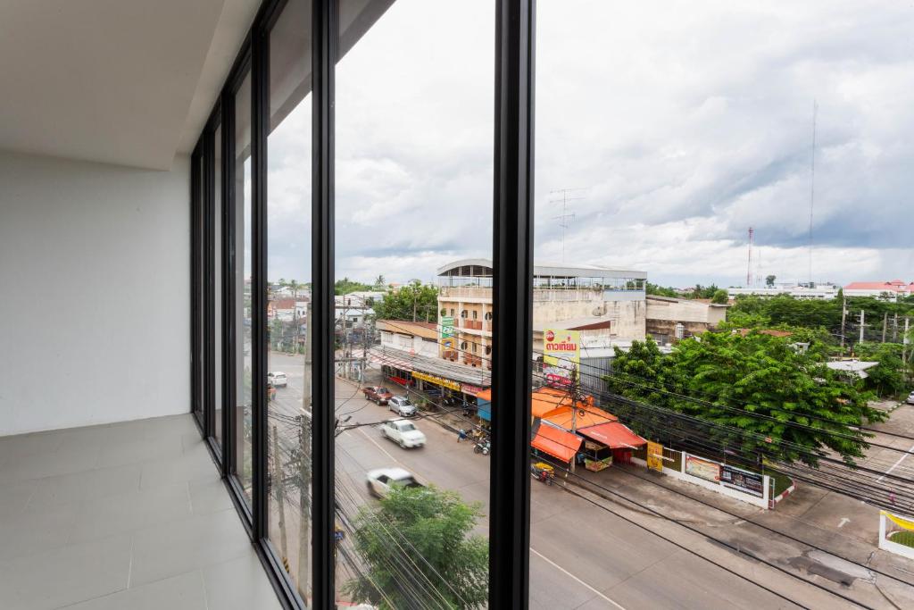 Clay Hotel Udonthani - Resim 21