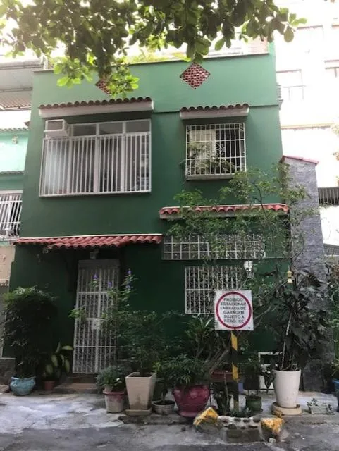 Suite privativa térrea, Rio de Janeiro, Brazilia
