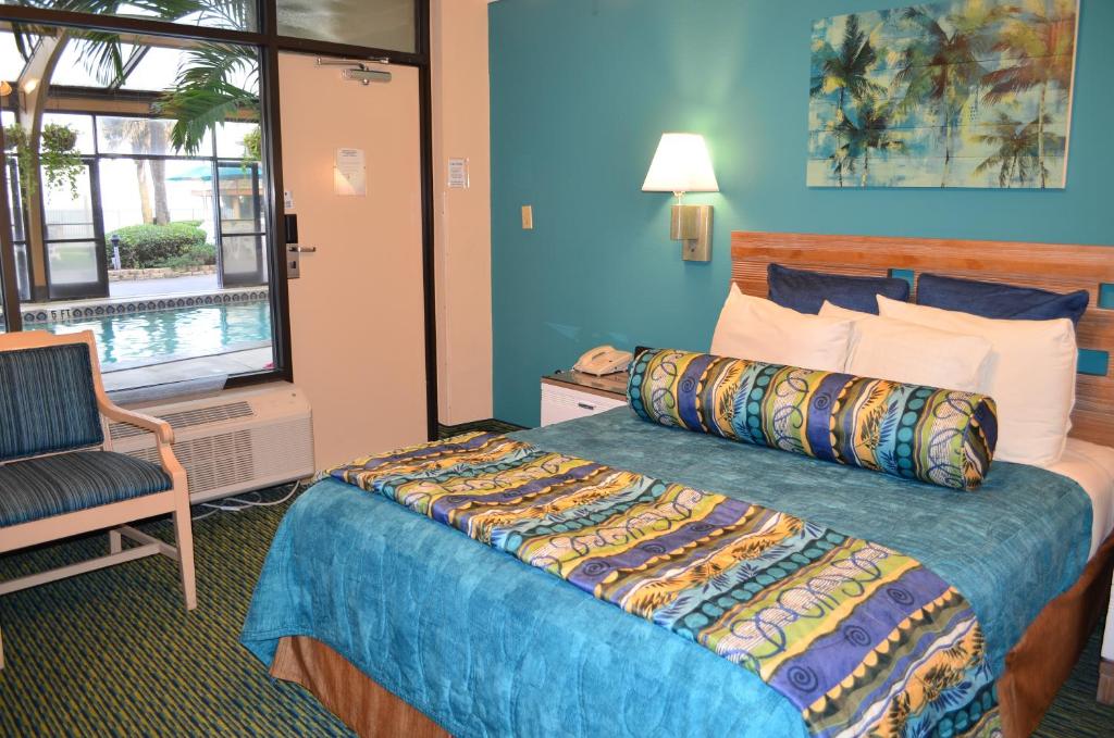 Sun Viking Lodge - Daytona Beach - Queen Room Met Uitzicht Op Het Zwembad