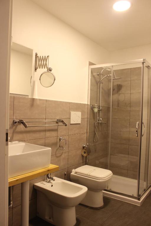 Umberto House Catania - Resim 11