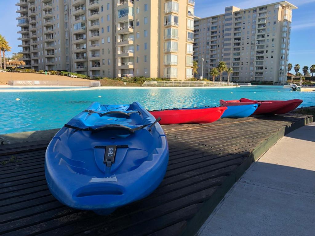 Bazén v ubytování Vista Laguna Apartment nebo v jeho okolí