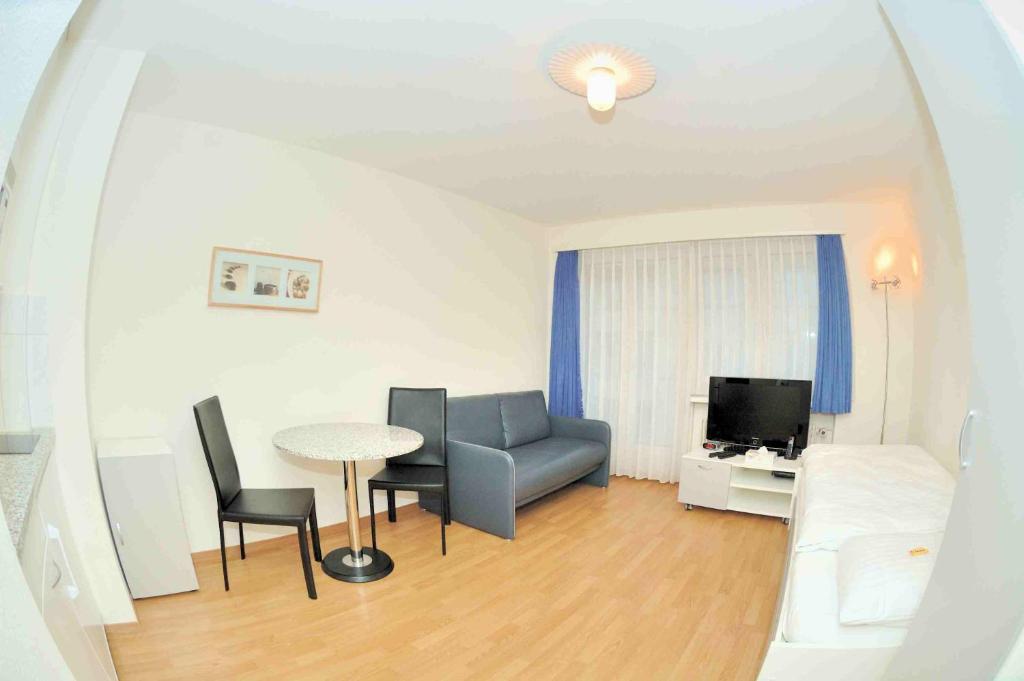 Cozy studio near central station - Crown 38