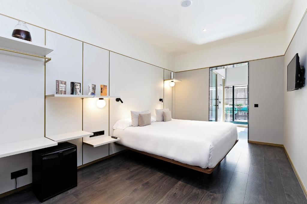 
Double Room with Terrace
