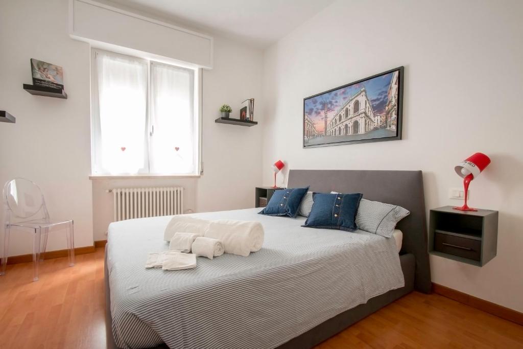 Charmant Palladio - Vicenza City Center - One-Bedroom Apartment