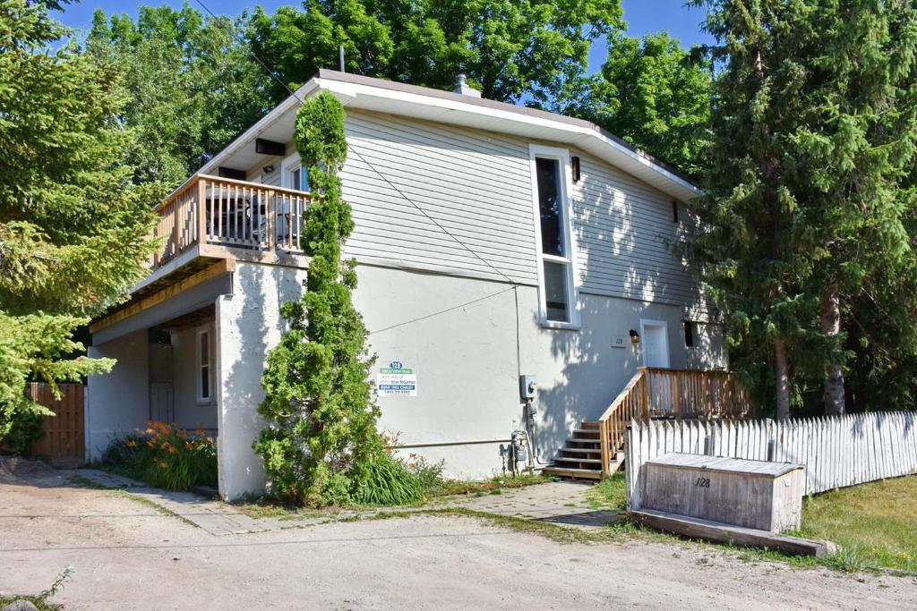 128 Birch View Trail