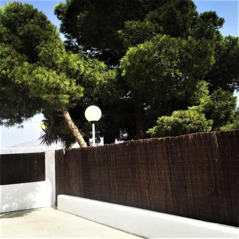 ZAGV SPACE, Almería – Updated 2022 Prices