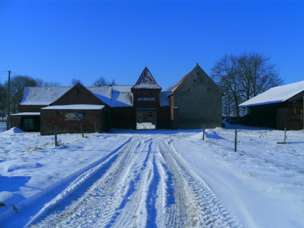 Gîte ferme du moulin v zimě
