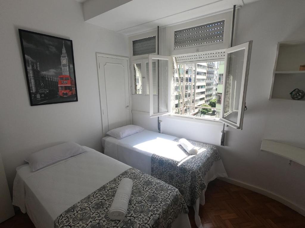  Amazing Apartment in the Heart of Copacabana