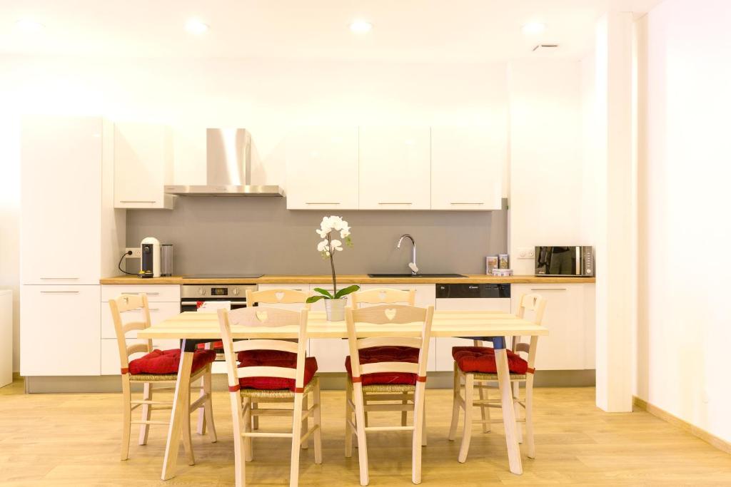 Appartement grand standing VAUBAN 10 Personnes centre historique de Colmar – photo 25