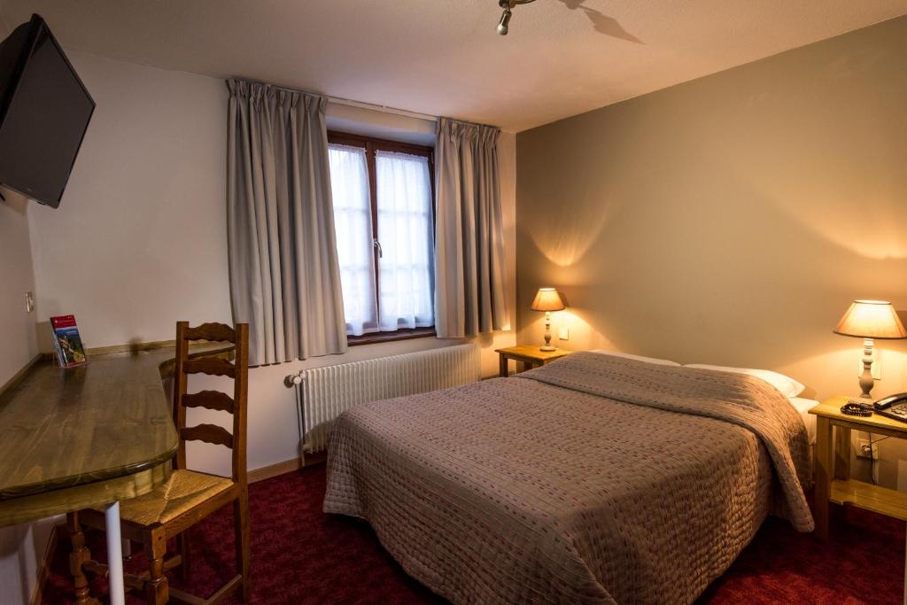 Postel nebo postele na pokoji v ubytování Hotel Beysang