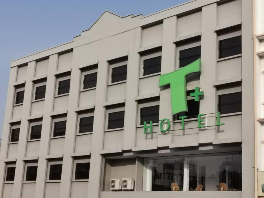 Certifikát, hodnocení, plakát nebo jiný dokument vystavený v ubytování T+ Hotel Butterworth