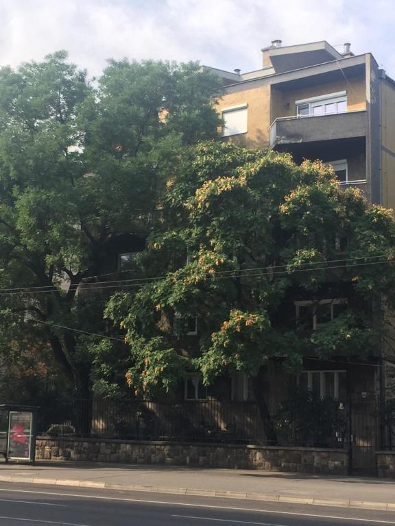 Budova, v ktorej sa apartmán nachádza