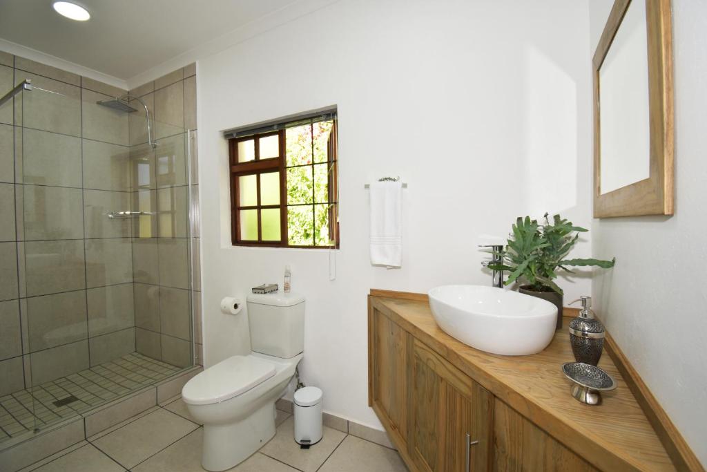 Bagno di Cuckoos Nest Guest House