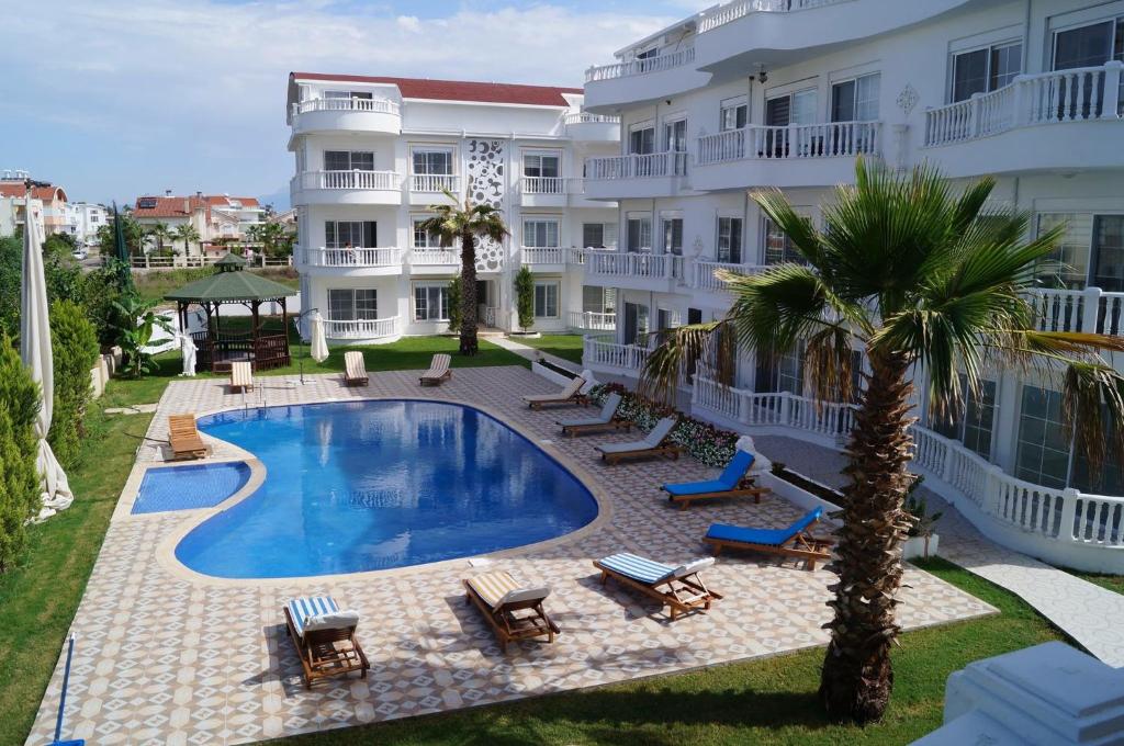 BELKA GOLF RESİDENCE apt8 / BELEK