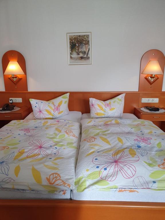 Landgasthof Hotel Sauer - 14