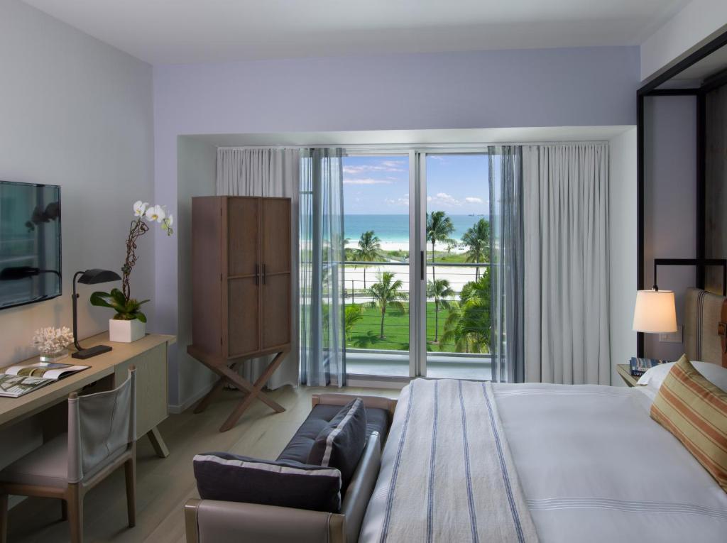 Postel nebo postele na pokoji v ubytování Hotel Victor South Beach