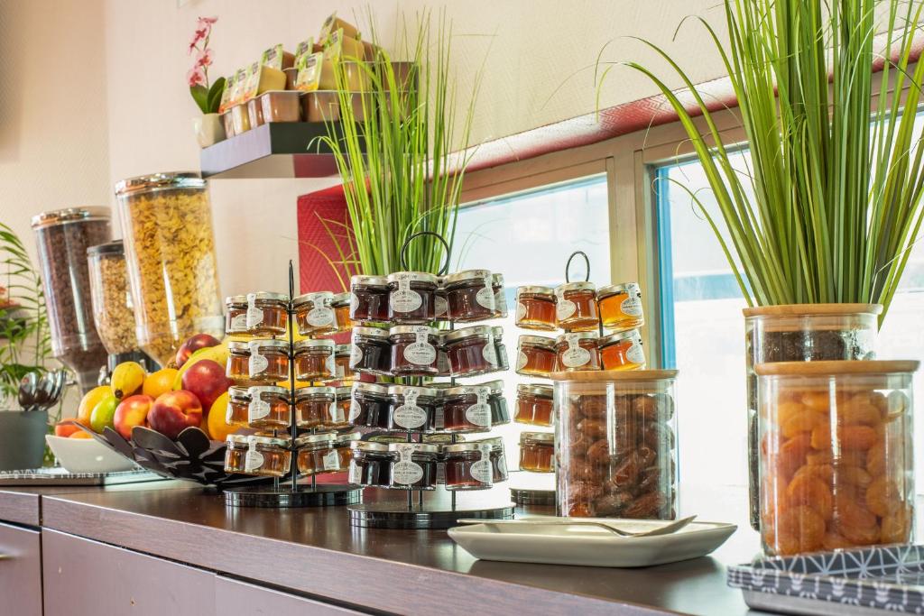 Residhotel Lyon Part Dieu - Resim 17