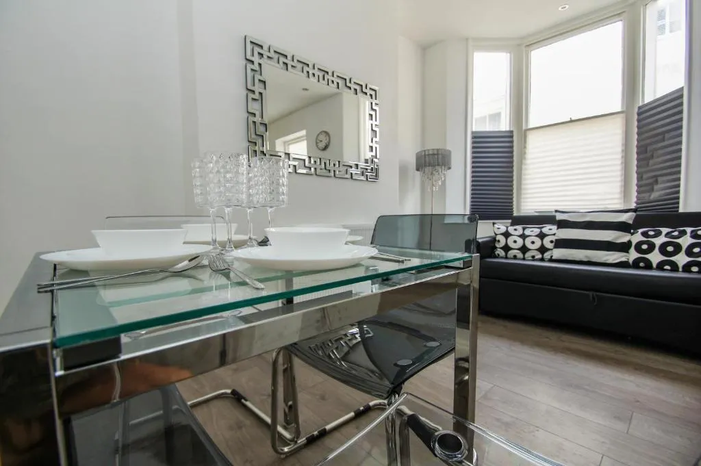 Sea Breeze Apartment, Brighton and Hove, United Kingdom