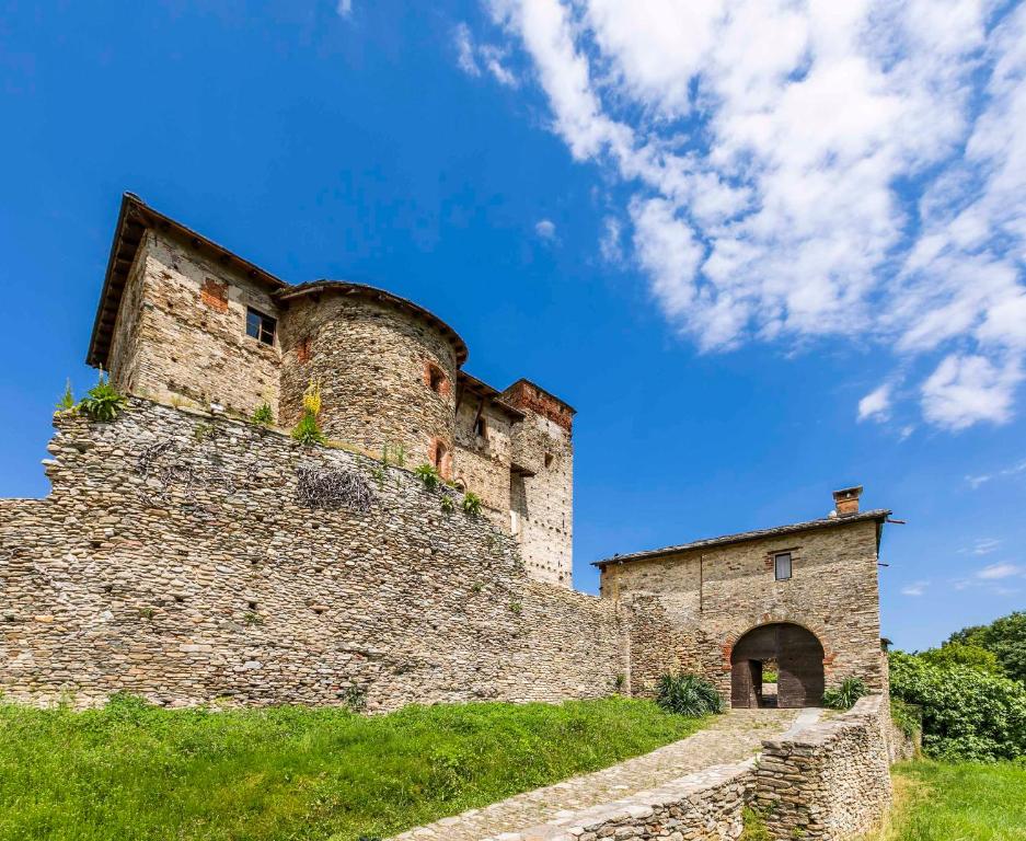 Fotografie z fotogalerie ubytování Agriturismo Famiglia al Castello Di Bagnolo v destinaci Bagnolo Piemonte