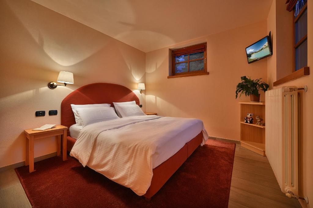 TV a/nebo společenská místnost v ubytování Chalet Matteo