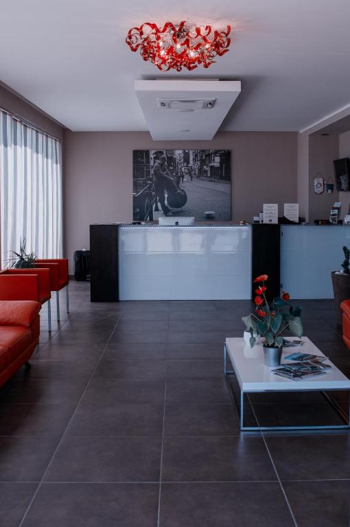 Kuchyň nebo kuchyňský kout v ubytování Hotel I Crespi