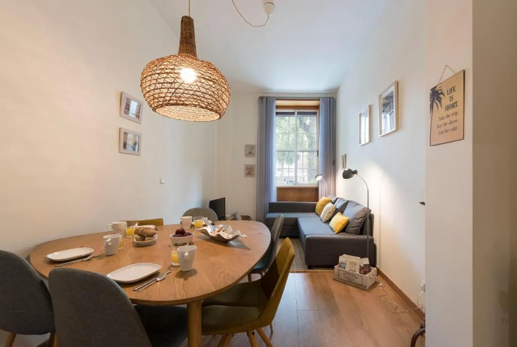 LovelyStay - The Porto Getaway w/ Free Parking, Porto, Portugal