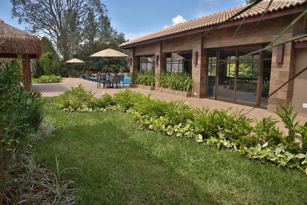  Leão de Judá Charme Hotel