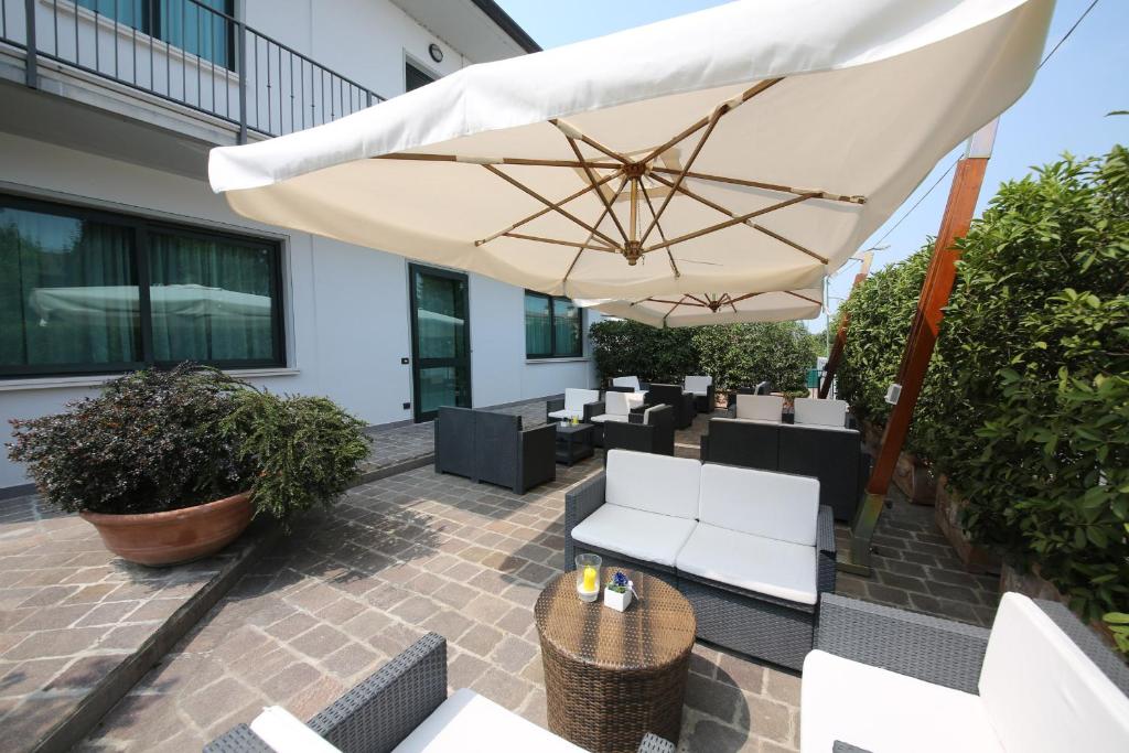 A balcony or terrace at Hotel Abacus