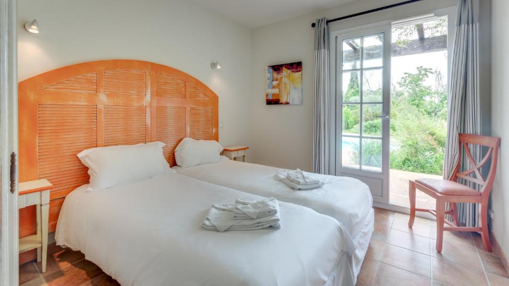 Vacancéole – Le Domaine de Camiole - Three-Bedroom House With Pool - Disability Access