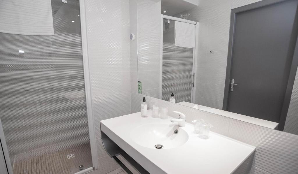 Privilège Hôtel & Apparts Eurociel Centre Comédie - 15