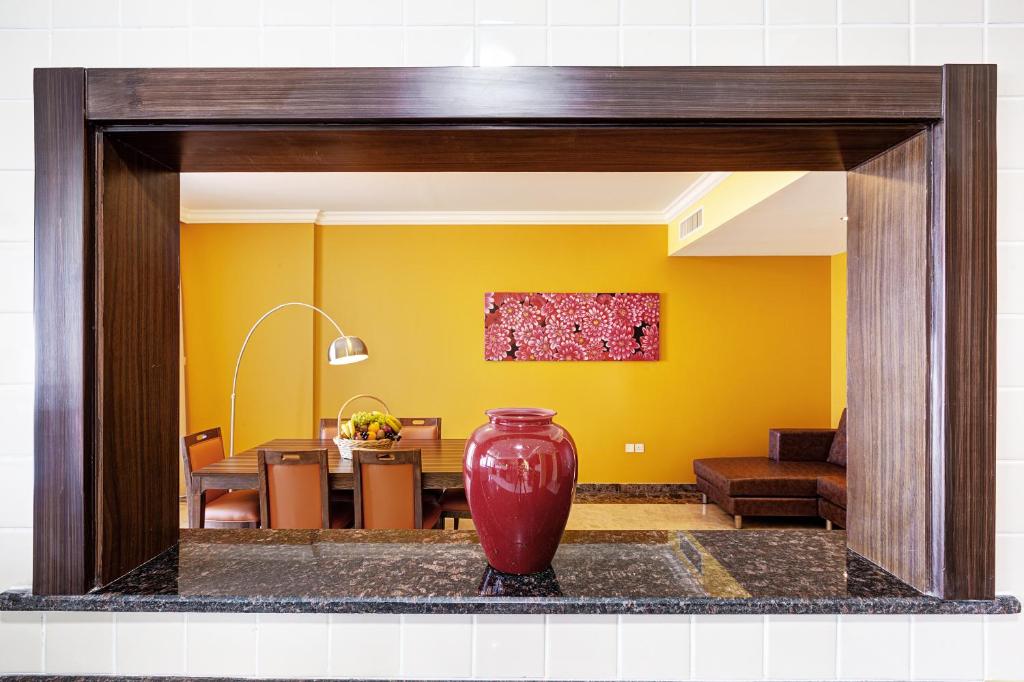 Abidos Hotel Apartment Dubai Land - Resim 13