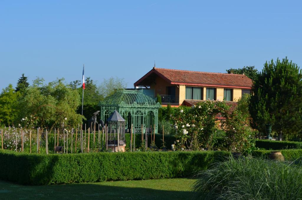 Zahrada ubytování Les Saules Parc & Spa - Teritoria