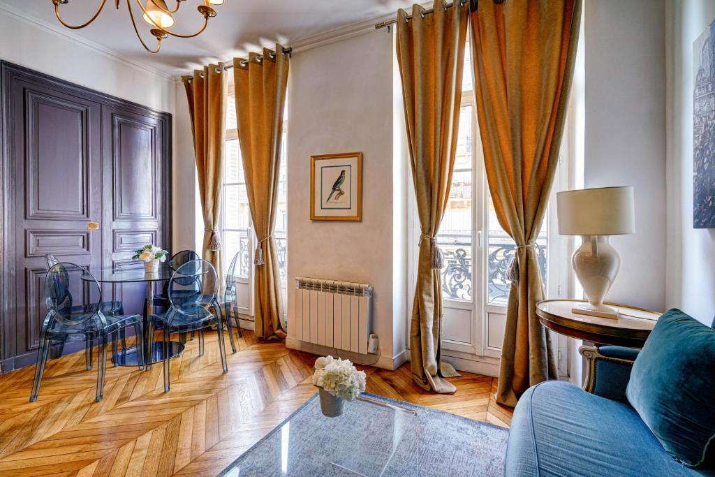 Hotels in Paris