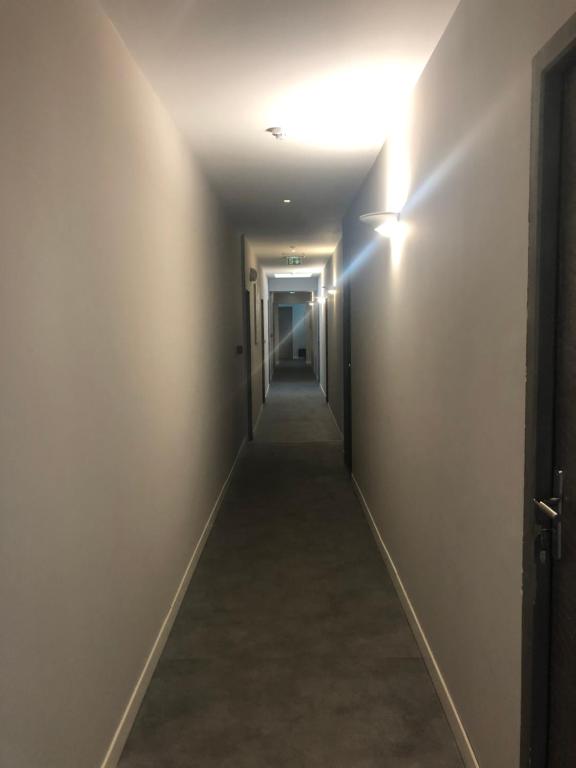 Fotografie z fotogalerie ubytování Hôtel Le Lys d'Or v destinaci Vauvert