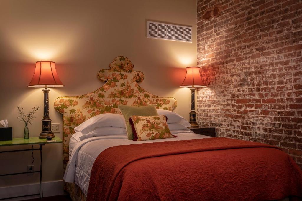 Hotel Broad Ripple - One-Bedroom Apartment