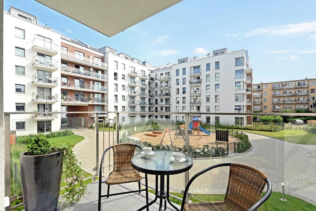 Angielska Grobla Apartinfo Apartments - 高管一居室公寓，带阳台（停车）