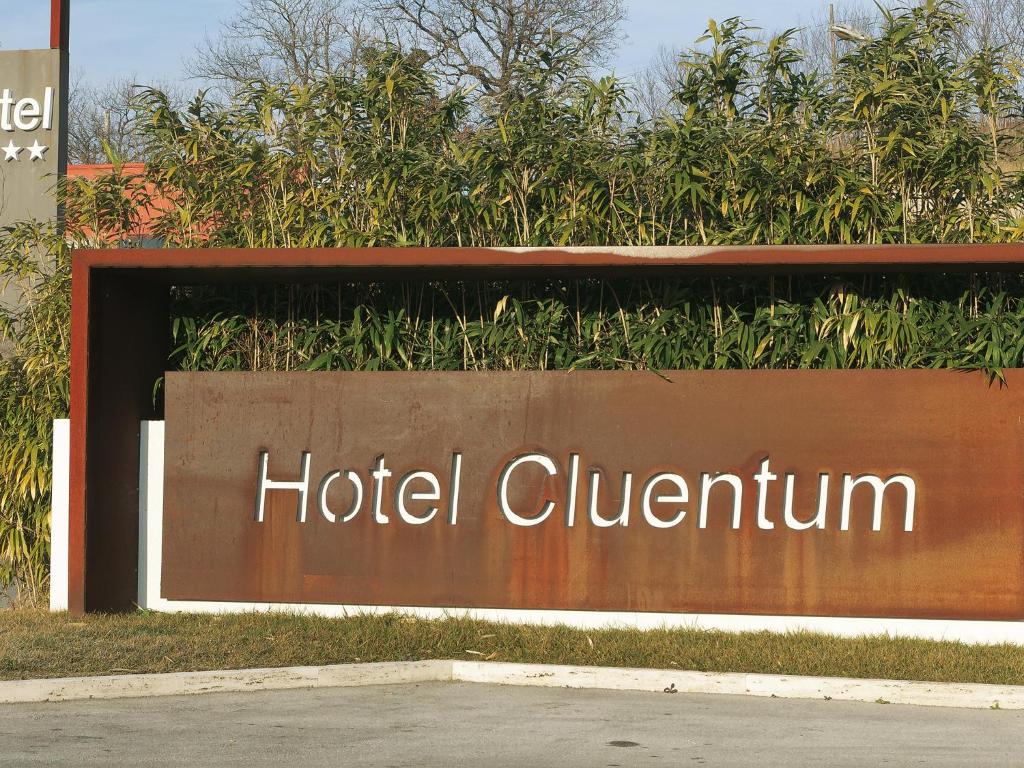 Certifikát, hodnocení, plakát nebo jiný dokument vystavený v ubytování Hotel Cluentum