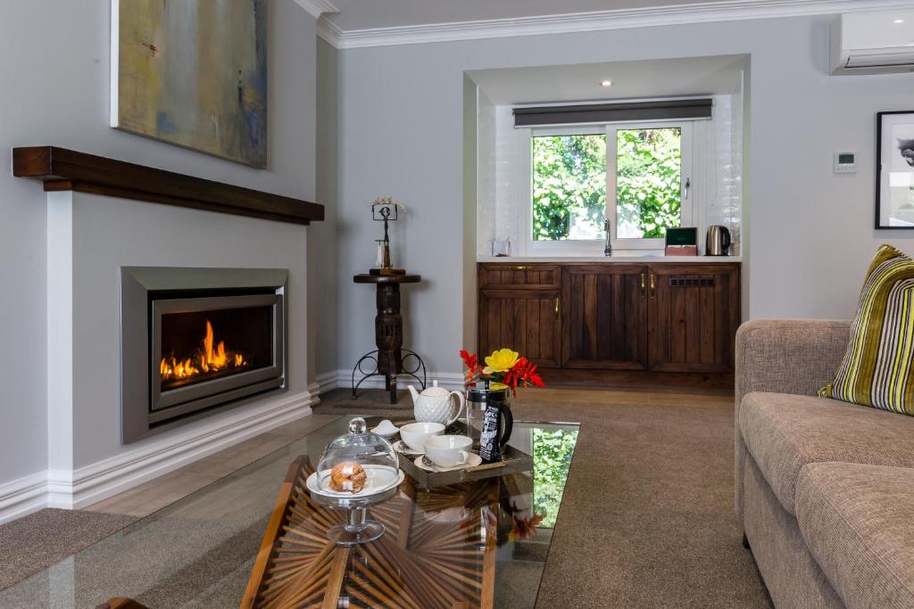 
Cottage Deluxe Suite
