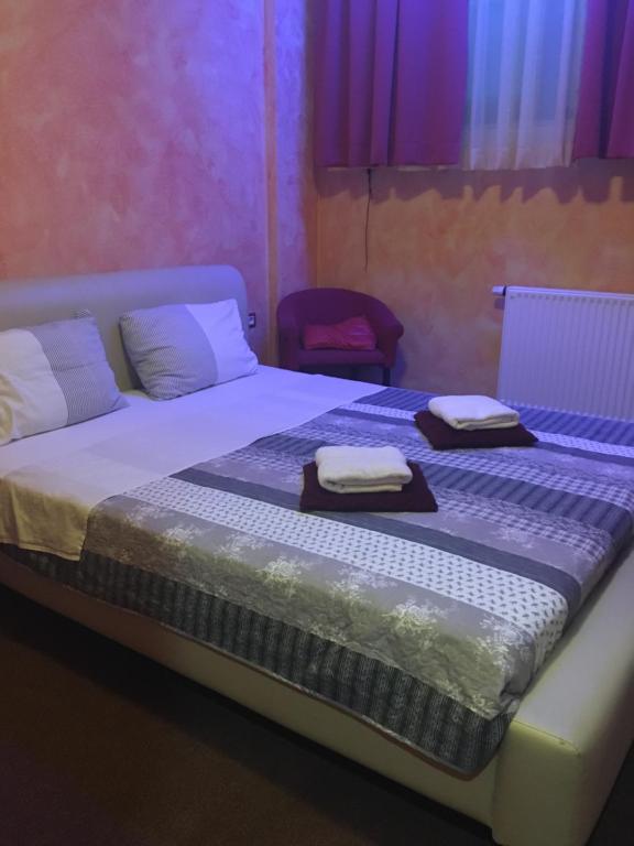Postel nebo postele na pokoji v ubytování Motel Sofia