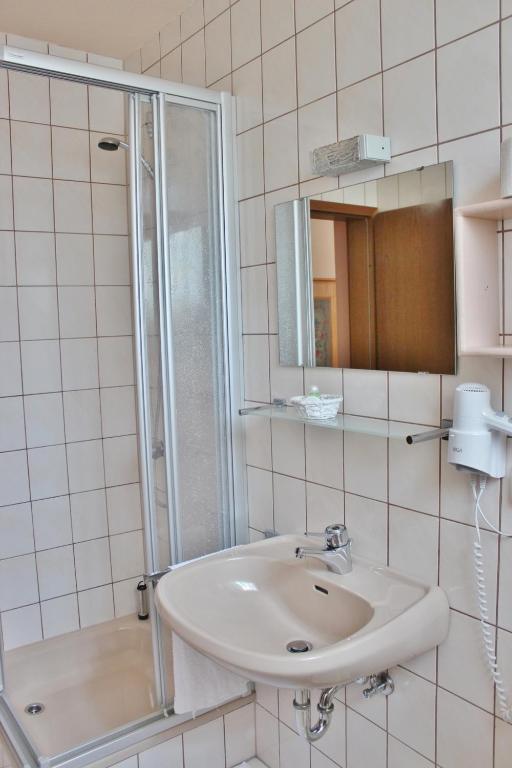 Koupelna v ubytování Pfaelzer Stuben