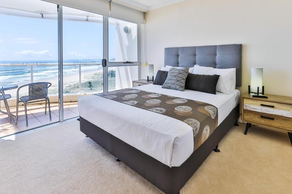 Gallery image of Regency on the Beach in Gold Coast