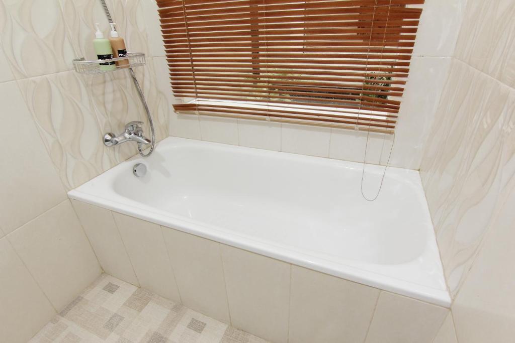 Koupelna v ubytování Musafir Guest House Syariah