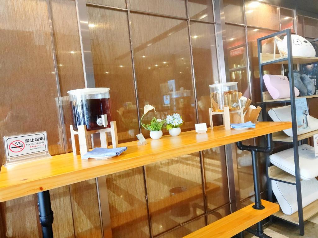 Fotografie z fotogalerie ubytování lnsail Hotel Shenzhen Luohu Port Railway Station v destinaci Šen-čen