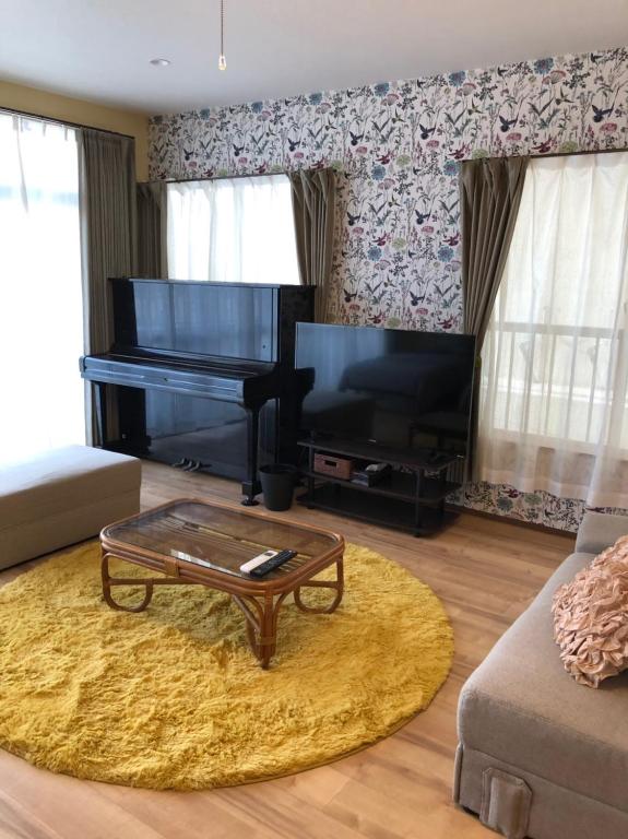 Amami Weekly House Nico Nico Nazeko-ten - Apartment With Shower
