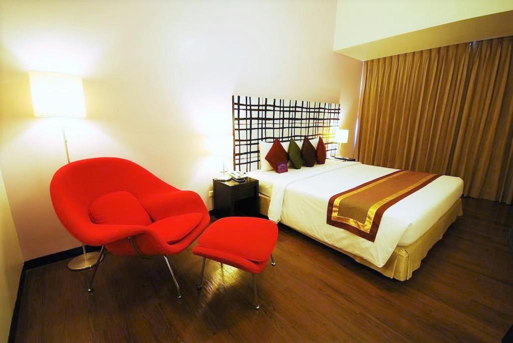 The Embassy Sathorn - Resim 15