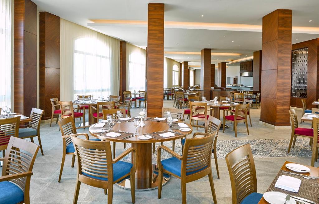 Restaurace v ubytování Steigenberger Hotel El Lessan